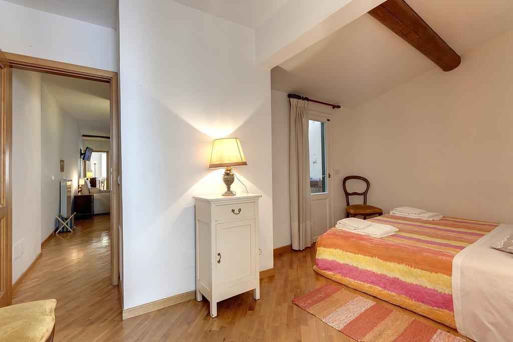 דירות פירנצה Residenza Leonardo מראה חיצוני תמונה